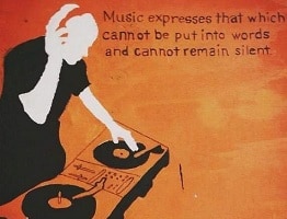 What Makes a Good DJ Set: 9 Must-Have Elements
