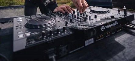 Where Do DJs Get Music? Free and Paid (2023)